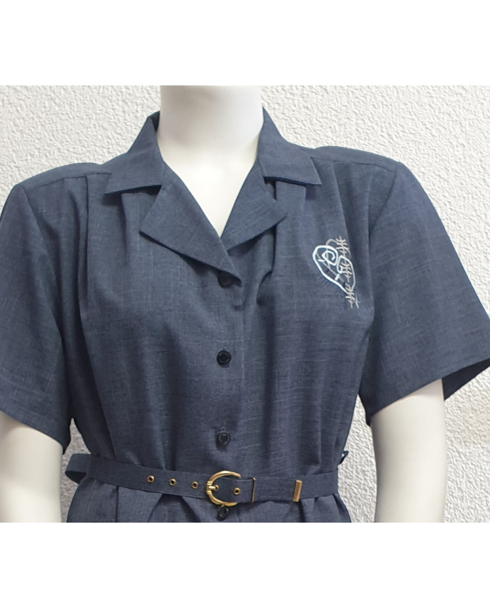 Robe ouverte 3/4 manches courtes Robe ouverte 3/4 manches courtes