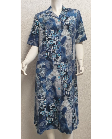 Robe manches courtes ouverte devant Robe manches courtes ouverte devant