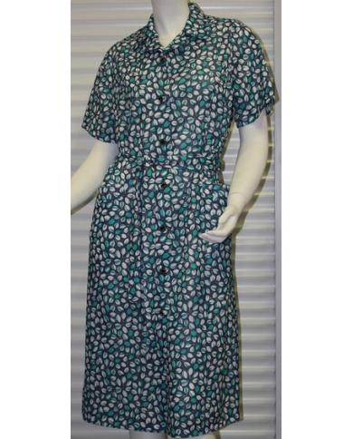 Robe ouverte manches courtes Robe ouverte manches courtes