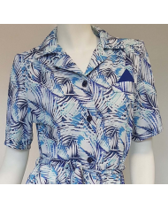 Robe ouverte manches courtes ouverte devant Robe ouverte manches courtes ouverte devant