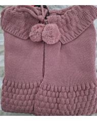 Liseuse  ou capeline à pompon